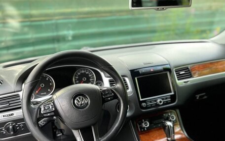 Volkswagen Touareg III, 2010 год, 1 333 300 рублей, 23 фотография