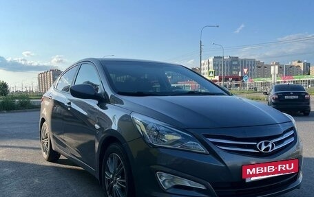 Hyundai Solaris II рестайлинг, 2015 год, 840 000 рублей, 7 фотография
