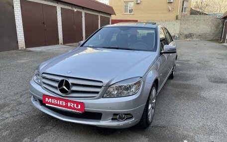 Mercedes-Benz C-Класс, 2009 год, 1 650 000 рублей, 3 фотография
