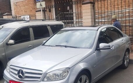 Mercedes-Benz C-Класс, 2009 год, 1 650 000 рублей, 14 фотография