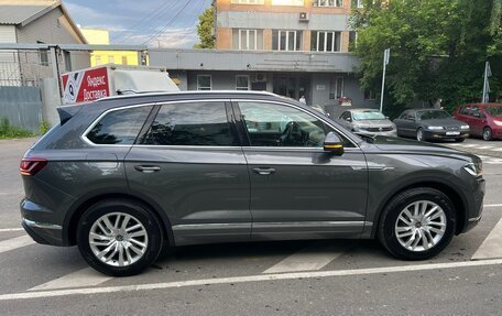 Volkswagen Touareg III, 2021 год, 5 980 000 рублей, 5 фотография