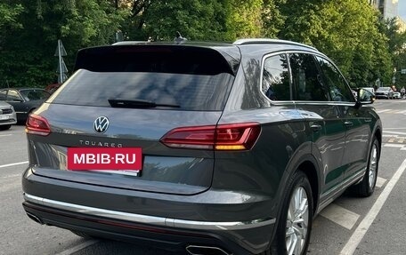 Volkswagen Touareg III, 2021 год, 5 980 000 рублей, 4 фотография