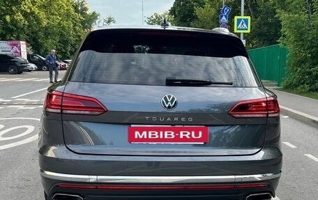 Volkswagen Touareg III, 2021 год, 5 980 000 рублей, 3 фотография