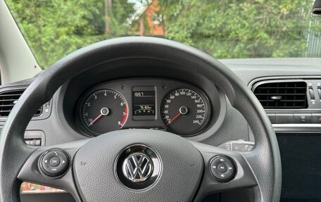 Volkswagen Polo VI (EU Market), 2015 год, 1 200 000 рублей, 13 фотография