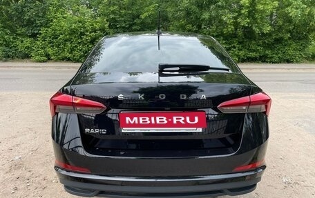 Skoda Rapid II, 2021 год, 1 680 000 рублей, 2 фотография