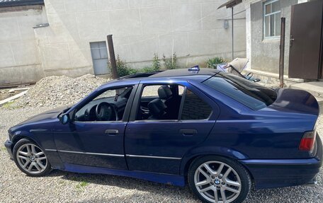 BMW 3 серия, 1993 год, 380 000 рублей, 7 фотография