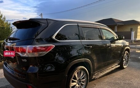 Toyota Highlander III, 2014 год, 3 600 000 рублей, 3 фотография