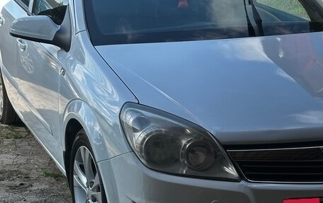 Opel Astra H, 2009 год, 540 000 рублей, 2 фотография