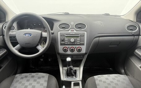 Ford Focus II рестайлинг, 2005 год, 385 000 рублей, 12 фотография