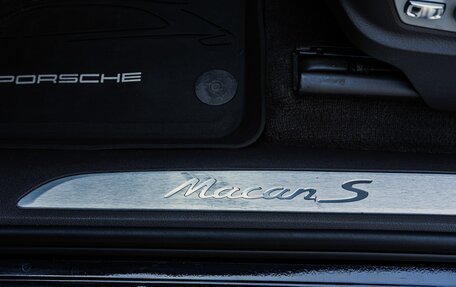 Porsche Macan I рестайлинг, 2017 год, 4 700 000 рублей, 32 фотография