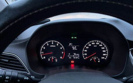 Hyundai Solaris II рестайлинг, 2017 год, 1 290 000 рублей, 7 фотография