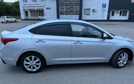 Hyundai Solaris II рестайлинг, 2017 год, 1 290 000 рублей, 10 фотография