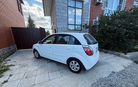 KIA Rio II, 2011 год, 750 000 рублей, 4 фотография