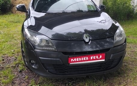 Renault Megane III, 2009 год, 690 000 рублей, 2 фотография