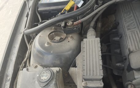 BMW 3 серия, 2001 год, 275 000 рублей, 3 фотография