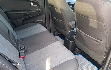 KIA Venga I, 2011 год, 915 000 рублей, 10 фотография