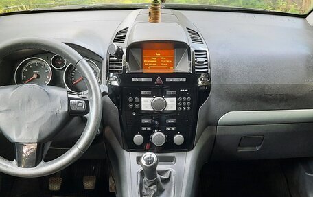 Opel Zafira B, 2008 год, 450 000 рублей, 9 фотография