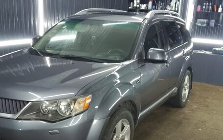 Mitsubishi Outlander III рестайлинг 3, 2007 год, 1 130 000 рублей, 3 фотография