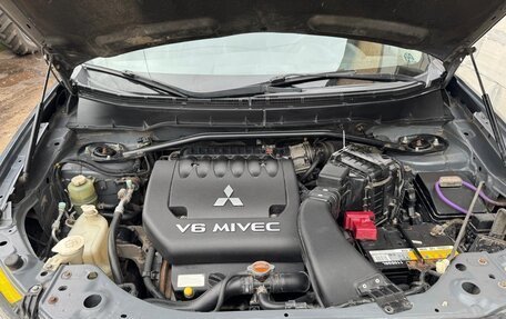 Mitsubishi Outlander III рестайлинг 3, 2007 год, 1 130 000 рублей, 2 фотография