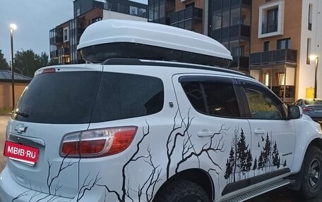 Chevrolet TrailBlazer II, 2013 год, 1 700 000 рублей, 2 фотография