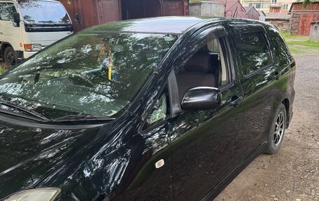 Toyota Wish II, 2004 год, 650 000 рублей, 4 фотография