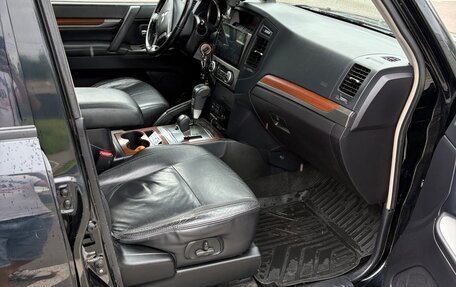 Mitsubishi Pajero IV, 2008 год, 1 500 000 рублей, 7 фотография