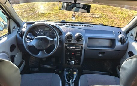 Renault Logan I, 2007 год, 340 000 рублей, 7 фотография