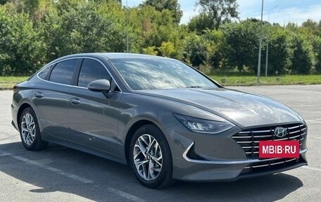 Hyundai Sonata VIII, 2019 год, 2 200 000 рублей, 9 фотография