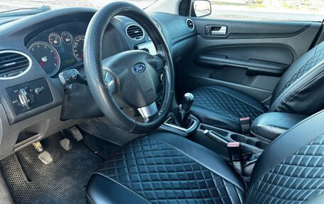 Ford Focus II рестайлинг, 2005 год, 320 000 рублей, 15 фотография