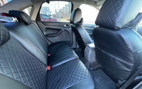 Ford Focus II рестайлинг, 2005 год, 320 000 рублей, 14 фотография