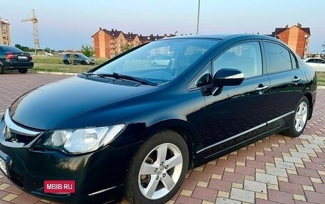 Honda Civic VIII, 2007 год, 800 000 рублей, 2 фотография