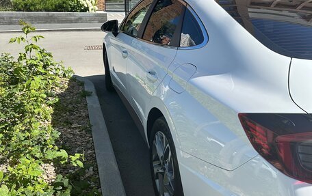Hyundai Sonata VIII, 2023 год, 2 550 000 рублей, 4 фотография