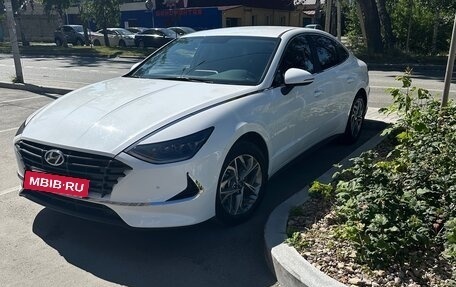 Hyundai Sonata VIII, 2023 год, 2 550 000 рублей, 2 фотография