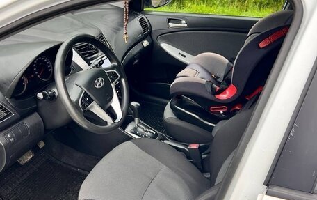 Hyundai Solaris II рестайлинг, 2011 год, 675 000 рублей, 8 фотография