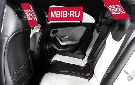 Mercedes-Benz CLA, 2020 год, 3 749 000 рублей, 14 фотография