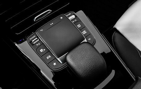 Mercedes-Benz CLA, 2020 год, 3 749 000 рублей, 26 фотография