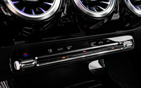 Mercedes-Benz CLA, 2020 год, 3 749 000 рублей, 25 фотография
