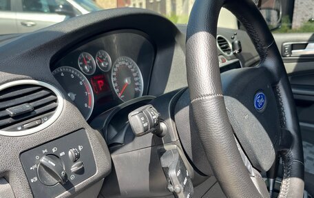 Ford Focus II рестайлинг, 2005 год, 590 000 рублей, 23 фотография