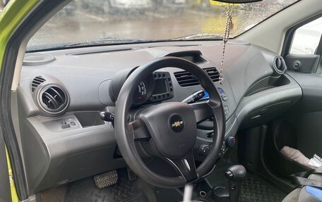 Chevrolet Spark III, 2012 год, 620 000 рублей, 6 фотография