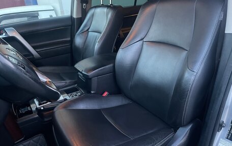 Toyota Land Cruiser Prado 150 рестайлинг 2, 2013 год, 4 180 000 рублей, 4 фотография