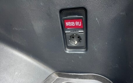 Toyota Land Cruiser Prado 150 рестайлинг 2, 2013 год, 4 180 000 рублей, 13 фотография