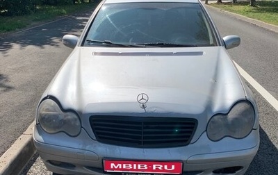Mercedes-Benz C-Класс, 2000 год, 280 000 рублей, 1 фотография