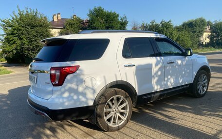Ford Explorer VI, 2017 год, 2 600 000 рублей, 7 фотография