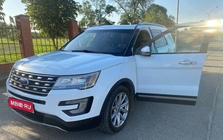 Ford Explorer VI, 2017 год, 2 600 000 рублей, 10 фотография