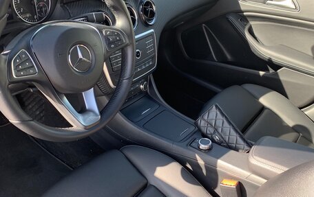 Mercedes-Benz GLA, 2016 год, 1 850 000 рублей, 8 фотография