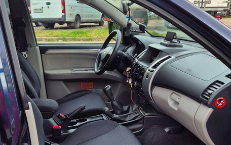 Mitsubishi Pajero Sport II рестайлинг, 2012 год, 1 550 000 рублей, 8 фотография