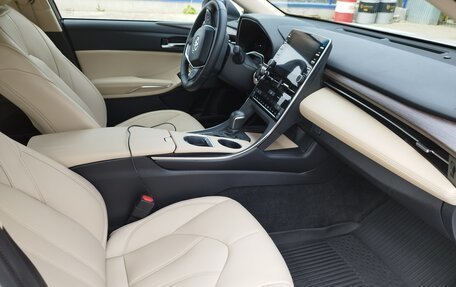 Toyota Avalon, 2022 год, 3 000 000 рублей, 10 фотография