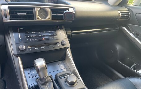 Lexus IS III, 2013 год, 2 300 000 рублей, 11 фотография