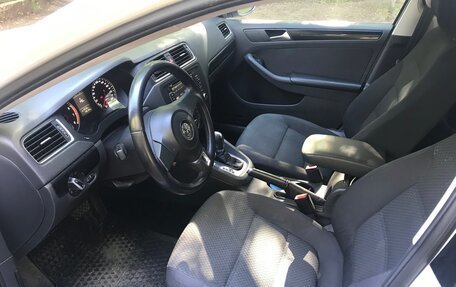 Volkswagen Jetta VI, 2012 год, 1 200 000 рублей, 3 фотография