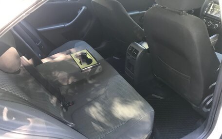 Volkswagen Jetta VI, 2012 год, 1 200 000 рублей, 5 фотография
